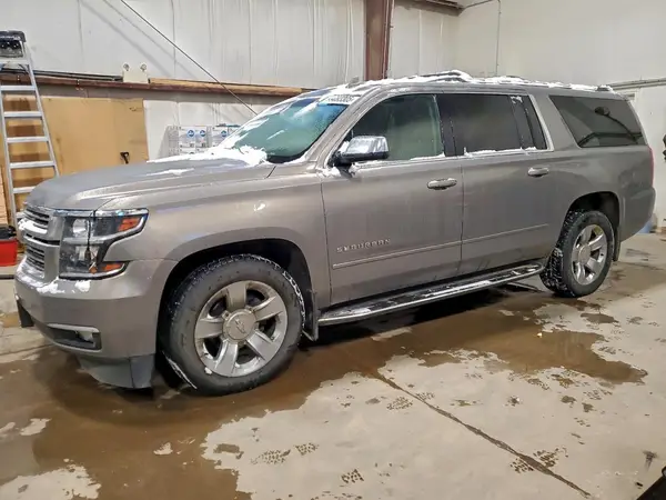 1GNSKJKC7HR203465 2017 CHEVROLET SUBURBAN - Image 1