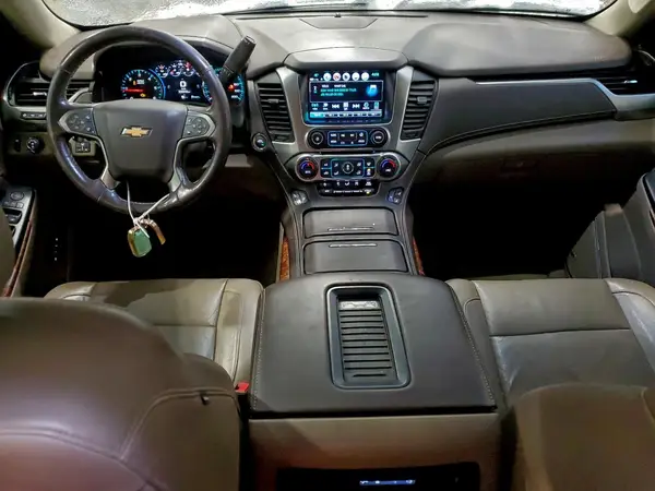 1GNSKJKC7HR203465 2017 CHEVROLET SUBURBAN - Image 8