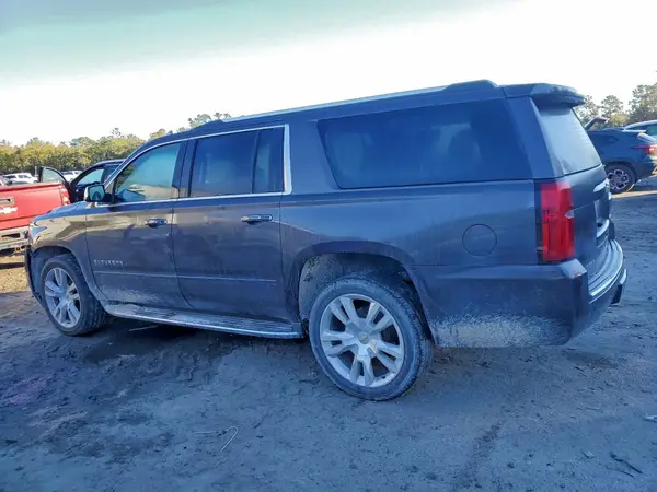 1GNSKJKC7HR246283 2017 CHEVROLET SUBURBAN - Image 2