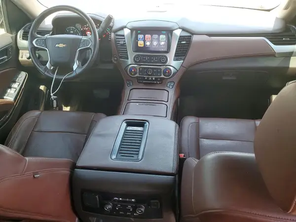 1GNSKJKC7HR308281 2017 CHEVROLET SUBURBAN - Image 8