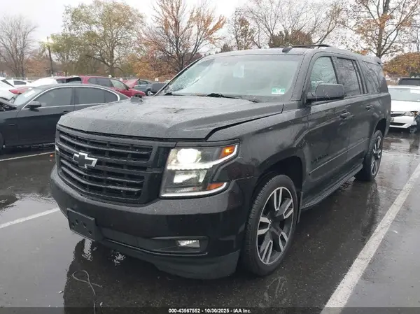 1GNSKJKC7JR184079 2018 CHEVROLET SUBURBAN - Image 2