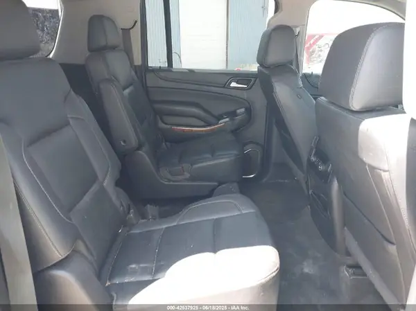 1GNSKJKC7JR187371 2018 CHEVROLET SUBURBAN - Image 8