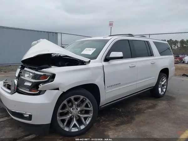 1GNSKJKC7KR296429 2019 CHEVROLET SUBURBAN - Image 2