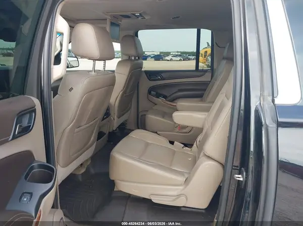 1GNSKJKC8GR165811 2016 CHEVROLET SUBURBAN - Image 8