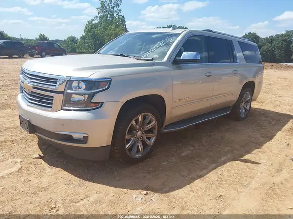 1GNSKJKC8GR187176 2016 CHEVROLET SUBURBAN - Image 2