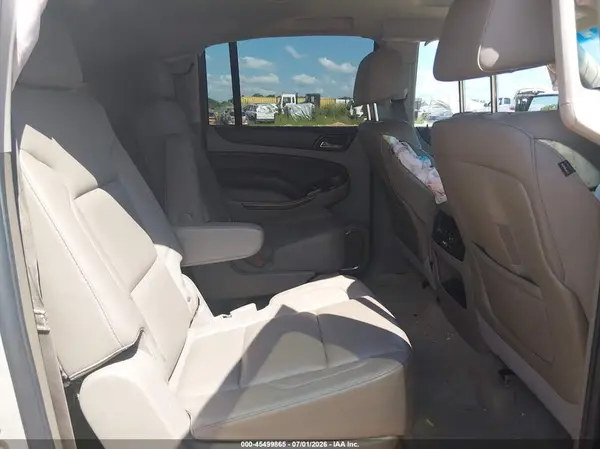 1GNSKJKC8GR187176 2016 CHEVROLET SUBURBAN - Image 8