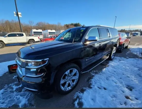 1GNSKJKC8GR285821 2016 CHEVROLET SUBURBAN - Image 2
