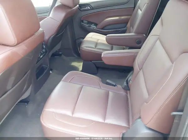 1GNSKJKC8GR390553 2016 CHEVROLET SUBURBAN - Image 8
