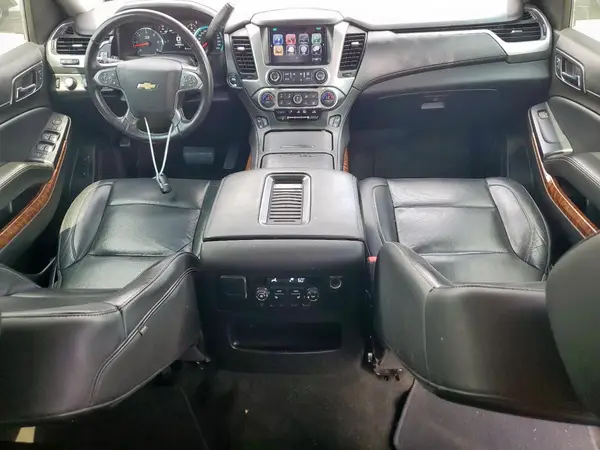 1GNSKJKC8HR139307 2017 CHEVROLET SUBURBAN - Image 8