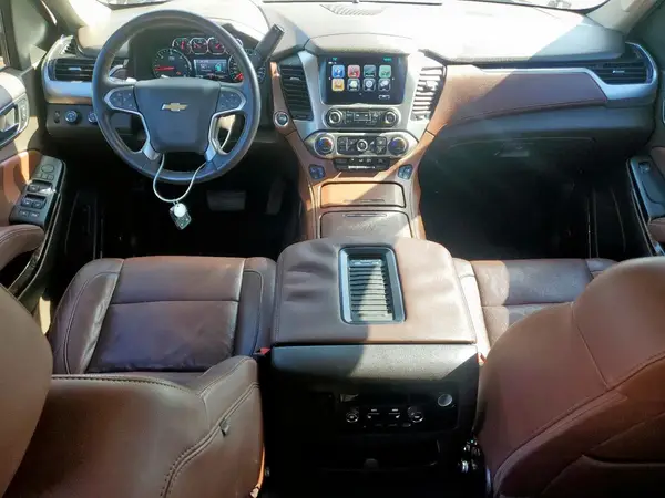 1GNSKJKC8HR141817 2017 CHEVROLET SUBURBAN - Image 8