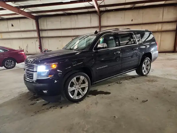 1GNSKJKC8HR282600 2017 CHEVROLET SUBURBAN - Image 1