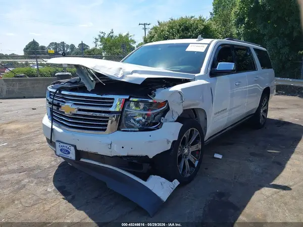 1GNSKJKC8JR107284 2018 CHEVROLET SUBURBAN - Image 2