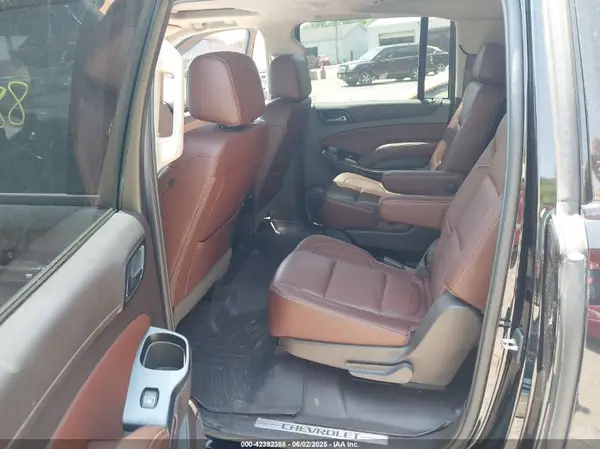 1GNSKJKC8JR385523 2018 CHEVROLET SUBURBAN - Image 8
