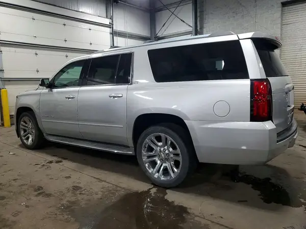 1GNSKJKC9GR117492 2016 CHEVROLET SUBURBAN - Image 2