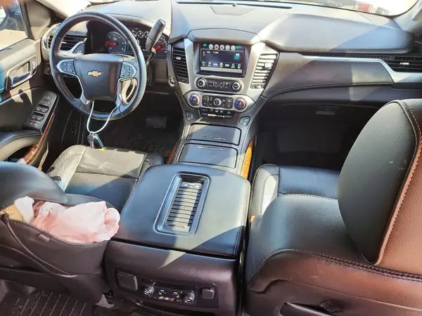1GNSKJKC9GR117783 2016 CHEVROLET SUBURBAN - Image 8