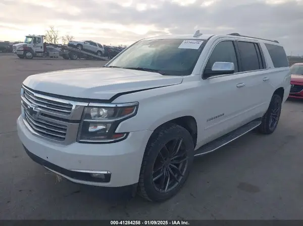 1GNSKJKC9GR158673 2016 CHEVROLET SUBURBAN - Image 2