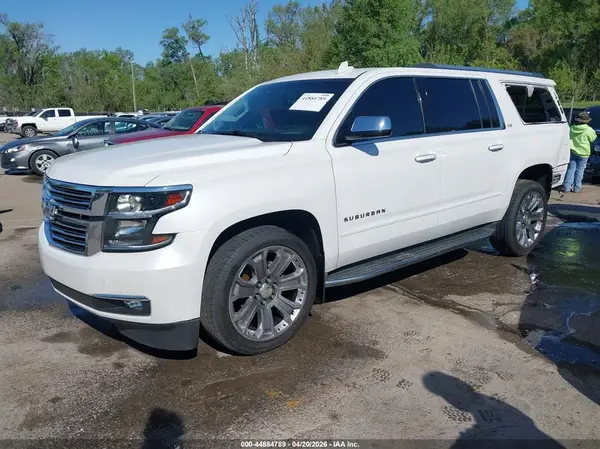 1GNSKJKC9GR474025 2016 CHEVROLET SUBURBAN - Image 2