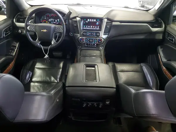1GNSKJKC9HR161803 2017 CHEVROLET SUBURBAN - Image 8