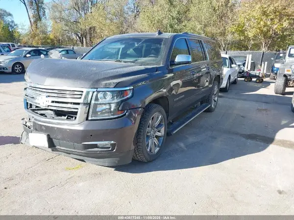 1GNSKJKC9JR298536 2018 CHEVROLET SUBURBAN - Image 2