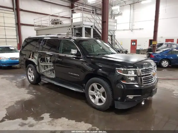 1GNSKJKCXGR108090 2016 CHEVROLET SUBURBAN - Image 1