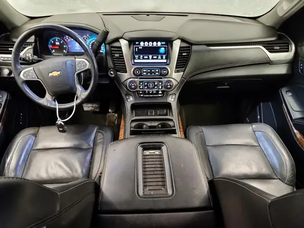 1GNSKJKCXGR201093 2016 CHEVROLET SUBURBAN - Image 8