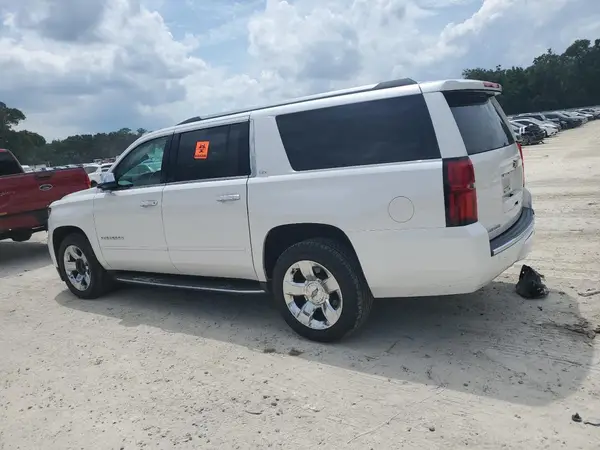 1GNSKJKCXGR207606 2016 CHEVROLET SUBURBAN - Image 2
