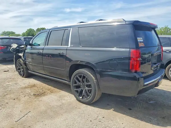 1GNSKJKCXGR211123 2016 CHEVROLET SUBURBAN - Image 2