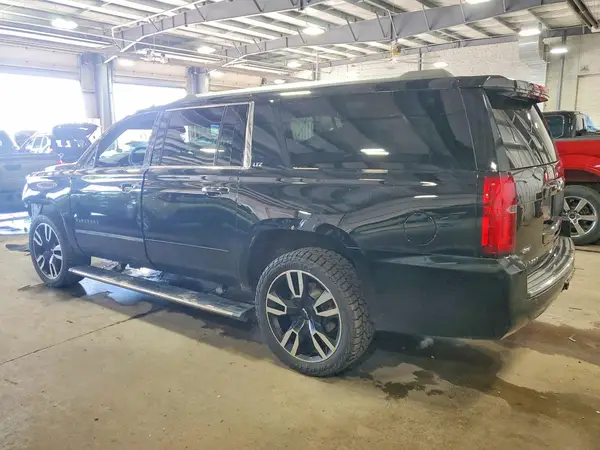 1GNSKJKCXGR369154 2016 CHEVROLET SUBURBAN - Image 2