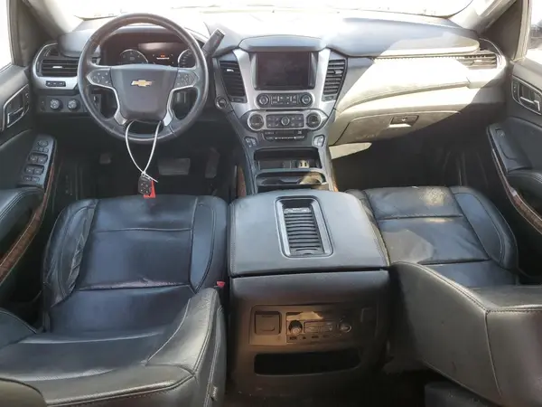 1GNSKJKCXHR402879 2017 CHEVROLET SUBURBAN - Image 8