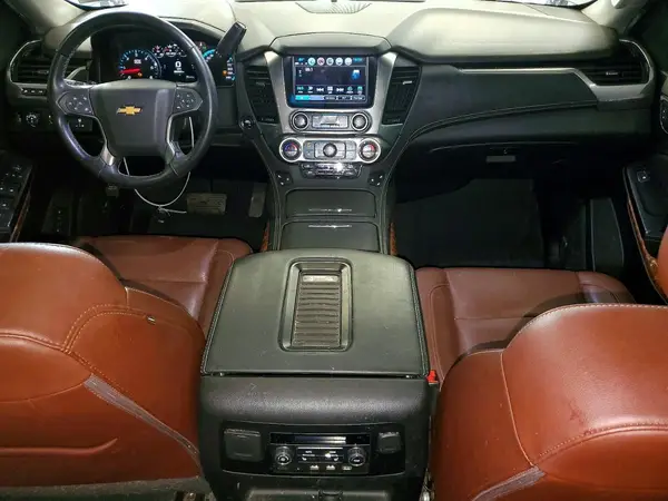 1GNSKJKJ0KR306880 2019 CHEVROLET SUBURBAN - Image 8