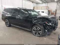 1GNSKJKJ1KR136478 2019 CHEVROLET SUBURBAN