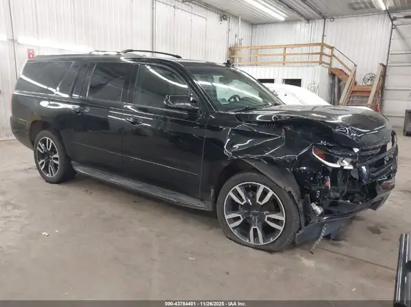 1GNSKJKJ1KR136478 2019 CHEVROLET SUBURBAN - Image 1