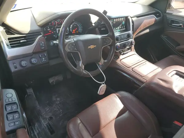 1GNSKJKJ1KR166497 2019 CHEVROLET SUBURBAN - Image 8