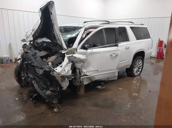1GNSKJKJ2KR157114 2019 CHEVROLET SUBURBAN - Image 2