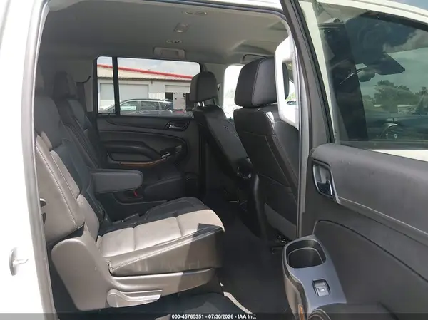 1GNSKJKJ3KR184449 2019 CHEVROLET SUBURBAN - Image 8