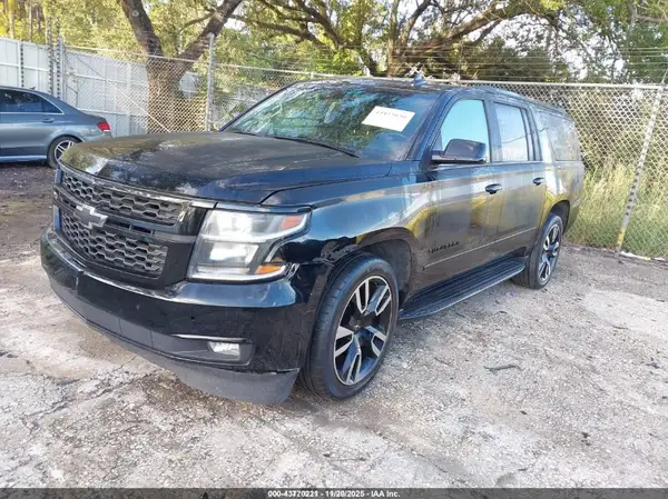 1GNSKJKJ3KR330784 2019 CHEVROLET SUBURBAN - Image 2
