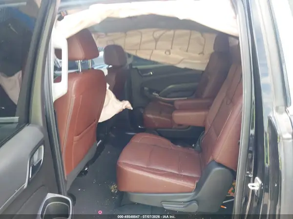 1GNSKJKJ7KR313762 2019 CHEVROLET SUBURBAN - Image 8