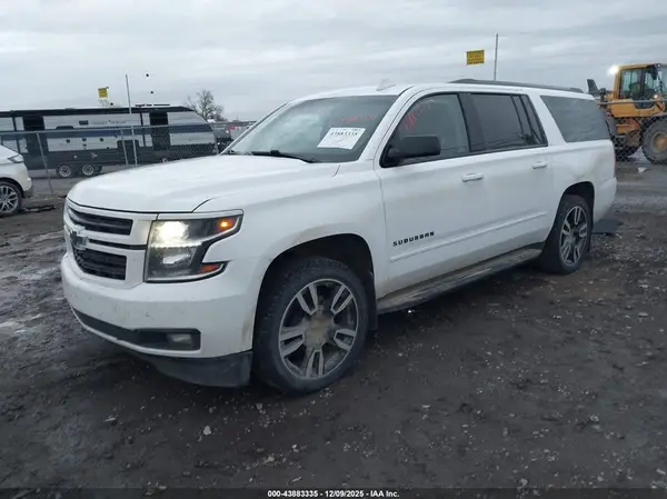 1GNSKJKJ8KR184365 2019 CHEVROLET SUBURBAN - Image 2
