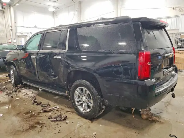 1GNSKKEC1JR298905 2018 CHEVROLET SUBURBAN - Image 2