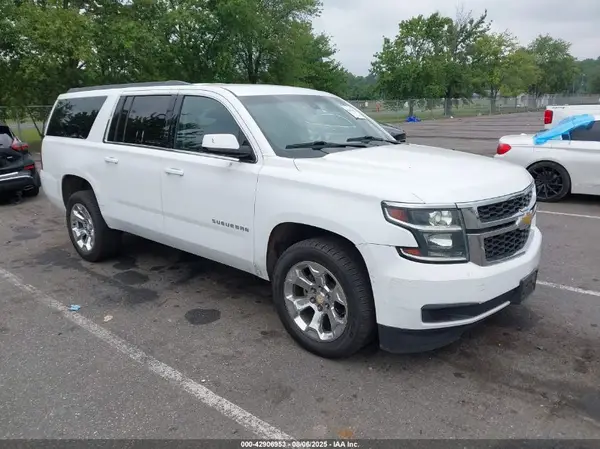 1GNSKKEC6HR355691 2017 CHEVROLET SUBURBAN - Image 1