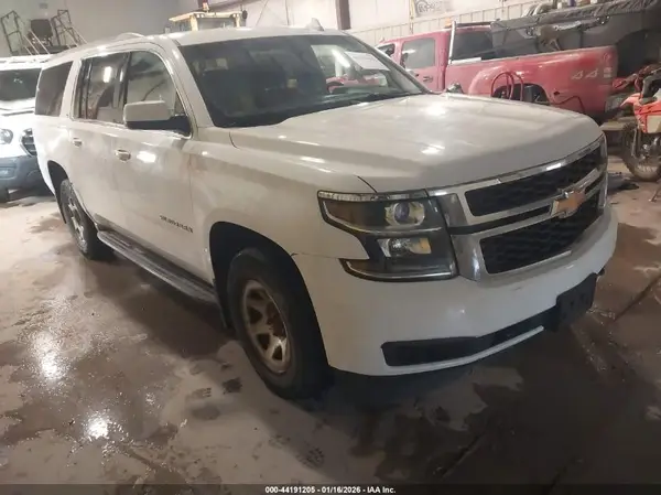 1GNSKKEC7GR425634 2016 CHEVROLET SUBURBAN - Image 1