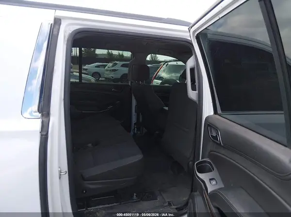 1GNSKKEC9HR349366 2017 CHEVROLET SUBURBAN - Image 8