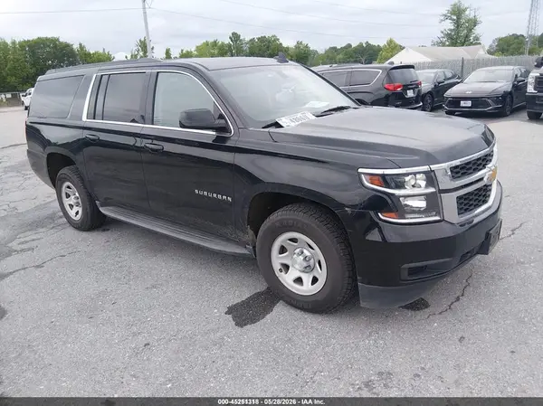 1GNSKKECXHR353703 2017 CHEVROLET SUBURBAN - Image 1