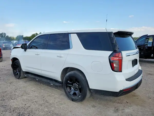 1GNSKLED1NR279078 2022 CHEVROLET TAHOE - Image 2