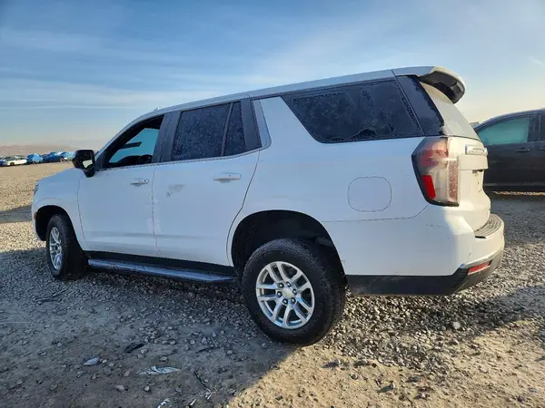 1GNSKLED6MR322389 2021 CHEVROLET TAHOE - Image 2