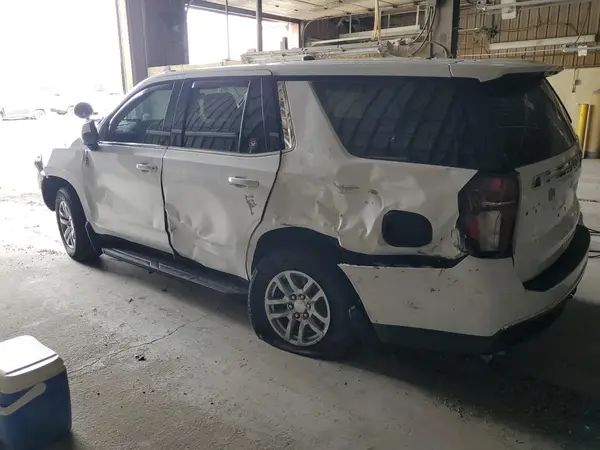 1GNSKLED6PR300655 2023 CHEVROLET TAHOE - Image 2