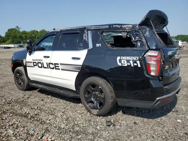 1GNSKLEDXMR272564 2021 CHEVROLET TAHOE - Image 2