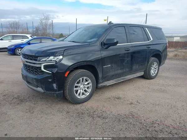 1GNSKMED5MR293683 2021 CHEVROLET TAHOE - Image 2