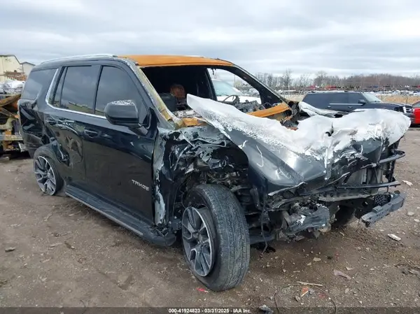1GNSKMKD1MR290459 2021 CHEVROLET TAHOE - Image 1