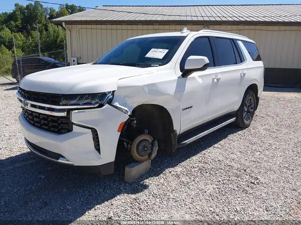 1GNSKMKD2MR396080 2021 CHEVROLET TAHOE - Image 2